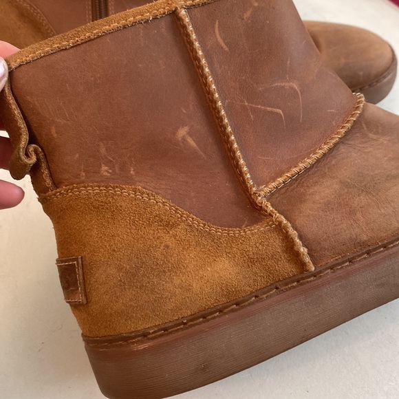 UGG brown leather boots - Picture 2 of 16